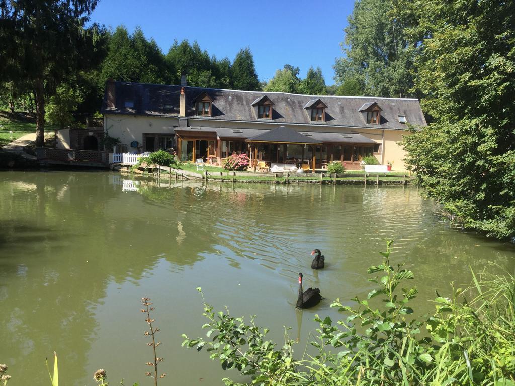Bed and Breakfast Le Moulin Calme Luceau Экстерьер фото